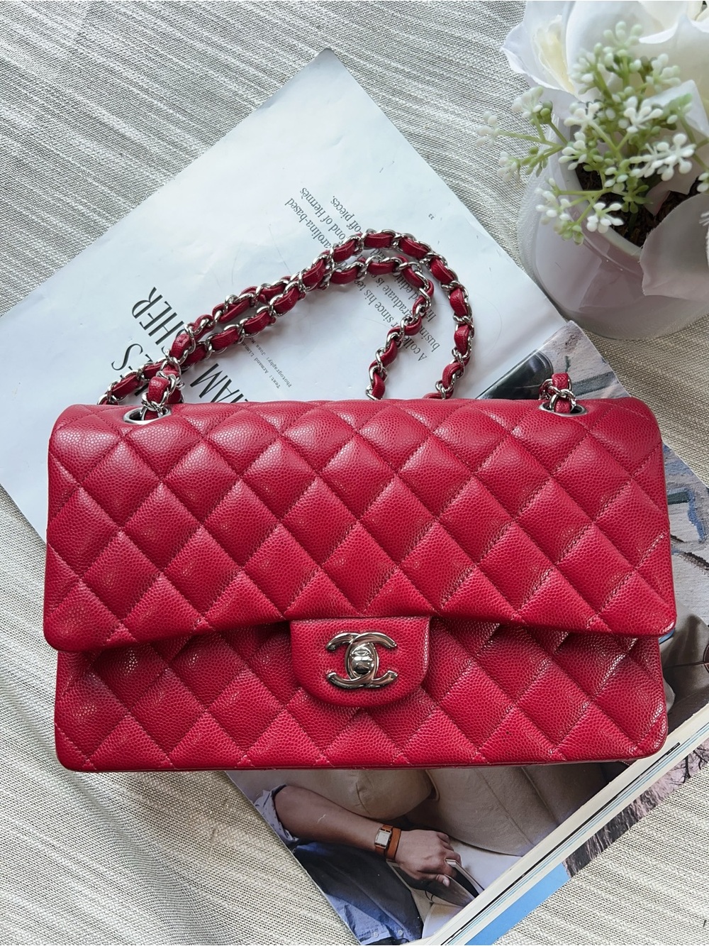 Chanel Medium Caviar Classic Double Flap Bag